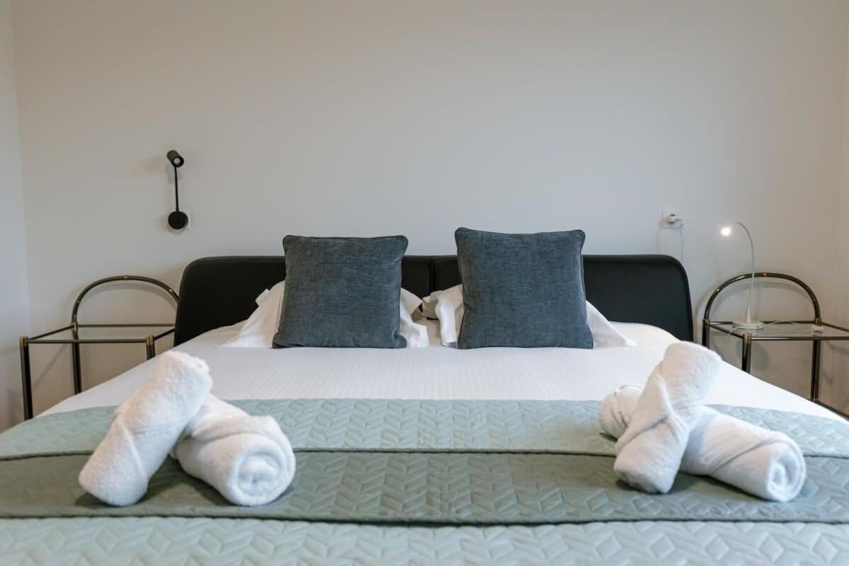 Spacious Getaway Close To The Beach And Airport * Oostende